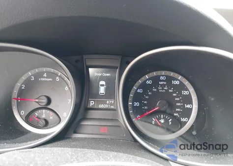 2015 Hyundai Santa Fe Sport 2.4L from USA, damaged, VIN 5XYZU3LB3FG238373